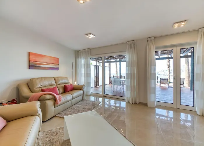 Altamar, 2 Bedroom - By Gestion Vacacional Canarias Apartment *